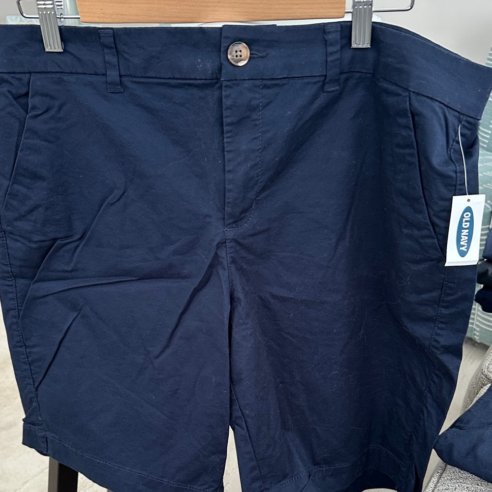 BRAND NEW WITH TAGS! Old Navy Women Dark Blue Flat Front Shorts